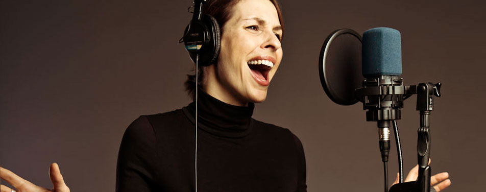 Spanish voice-over services by professional native Spanish voice talents